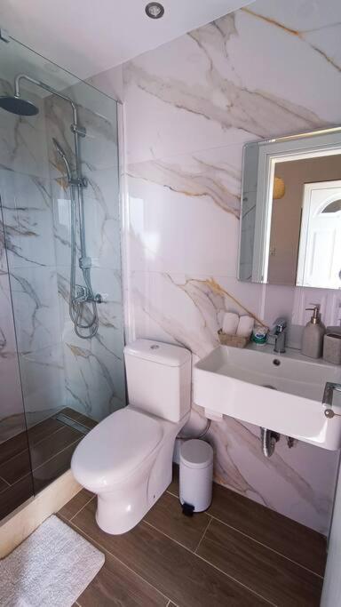 Verano Palmas Apartment_Near The Sea-Free Parking 아날립시 외부 사진