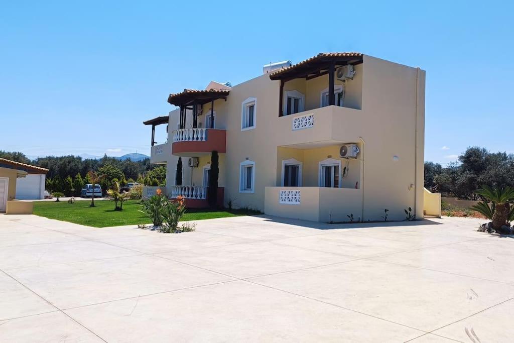 Verano Palmas Apartment_Near The Sea-Free Parking 아날립시 외부 사진